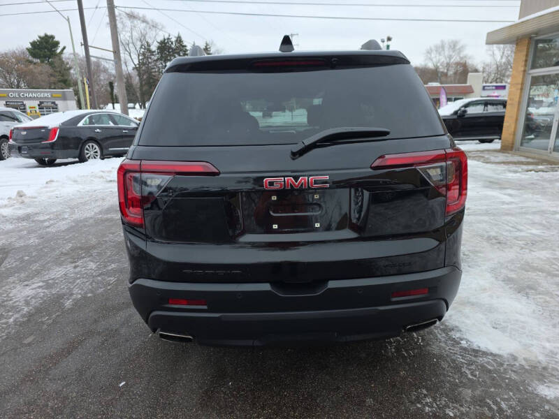 2021 GMC Acadia SLT