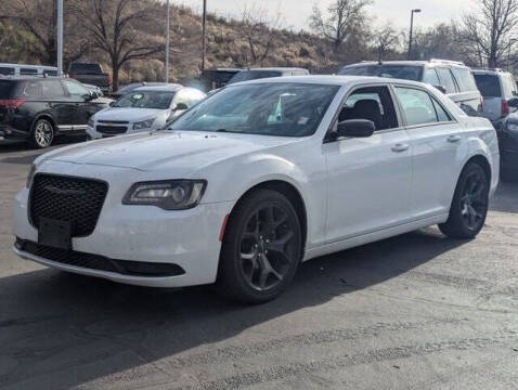 2022 Chrysler 300 Touring