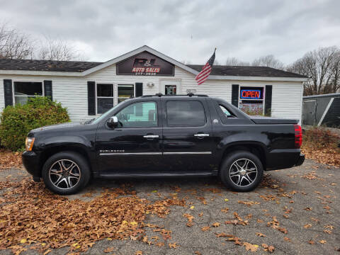2013 Chevrolet Avalanche for sale at R & L AUTO SALES in Mattawan MI