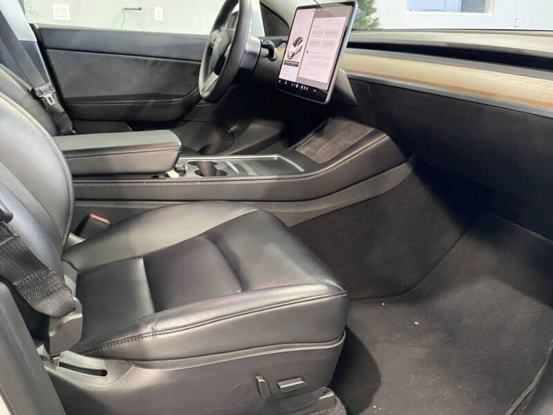 2022 Tesla Model Y Long Range