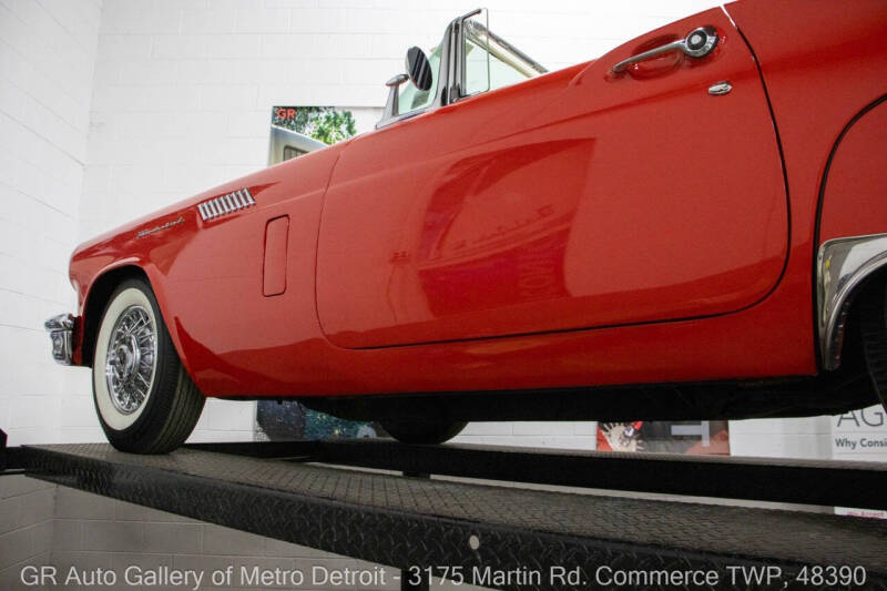 1957 Ford Thunderbird