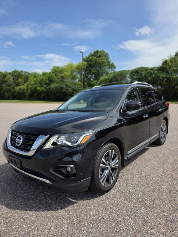 2017 Nissan Pathfinder Platinum