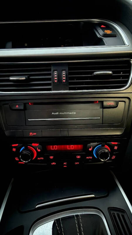 2011 Audi A5 2.0T quattro Prestige