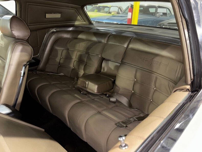 1969 Ford Thunderbird