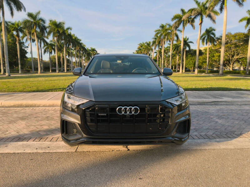 2019 Audi Q8 quattro Prestige 55 TFSI