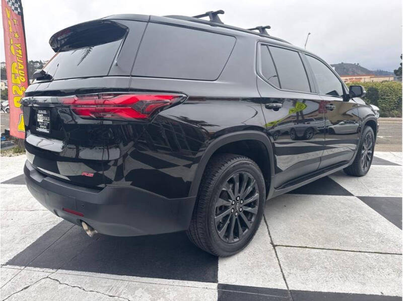 2023 Chevrolet Traverse RS