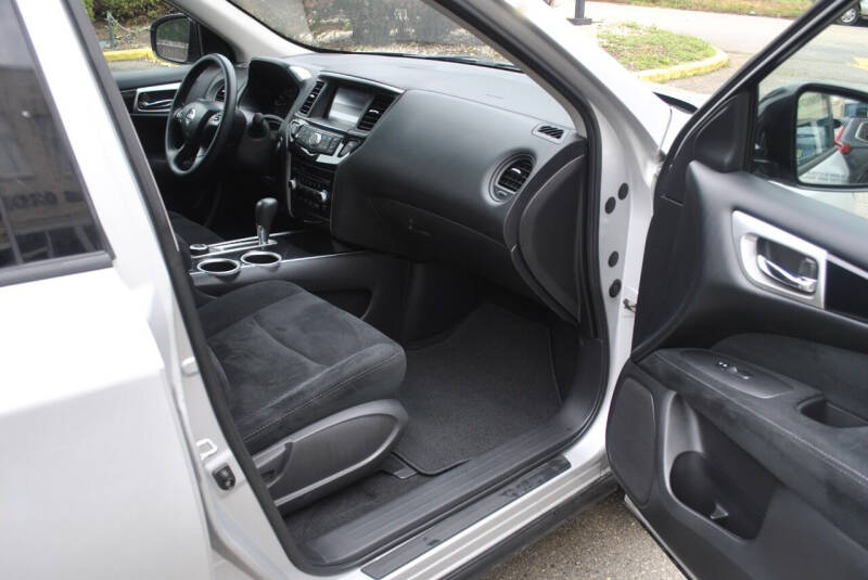 2014 Nissan Pathfinder S