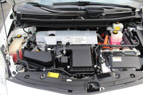 2013 Toyota Prius Three