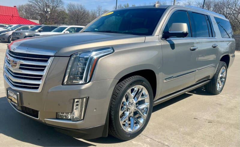 2017 Cadillac Escalade ESV Platinum
