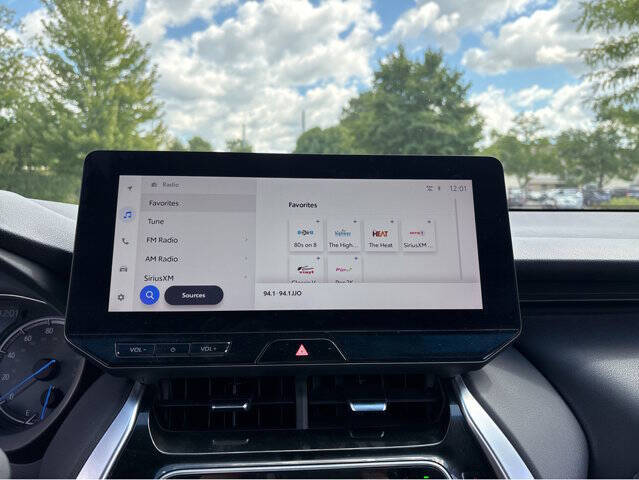 2024 Toyota Venza XLE