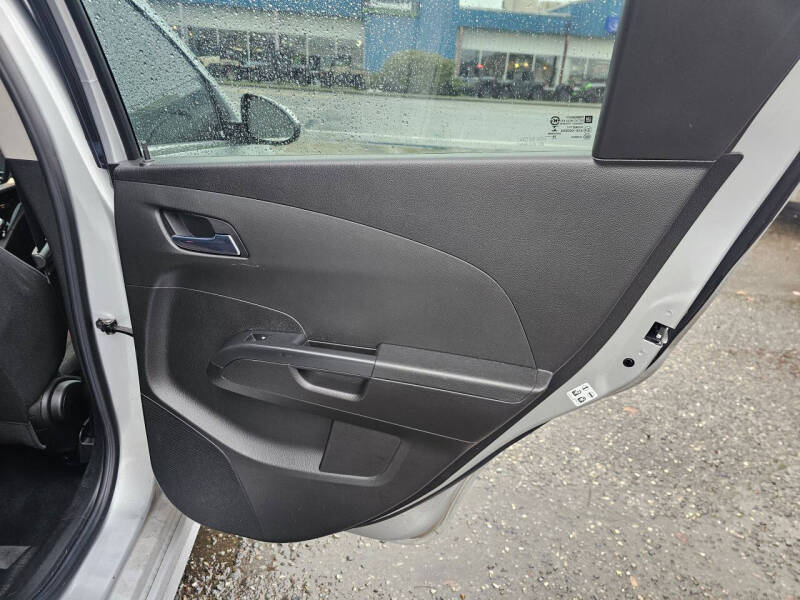 2017 Chevrolet Sonic LT Auto