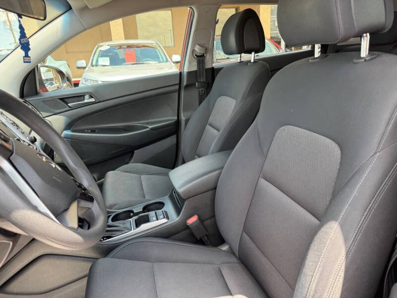 2017 Hyundai Tucson SE