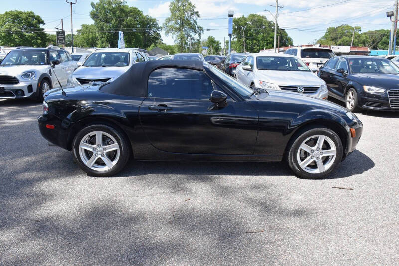 2006 Mazda MX-5 Miata Sport