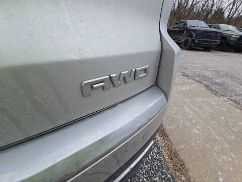 2013 GMC Acadia SLE-2