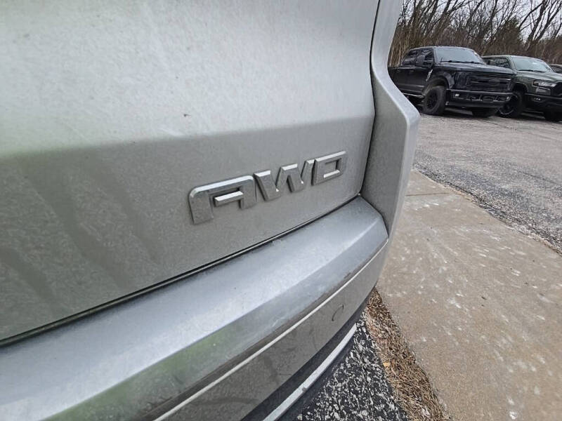 2013 GMC Acadia SLE-2