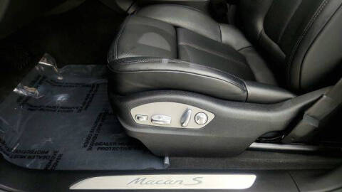 2024 Porsche Macan S