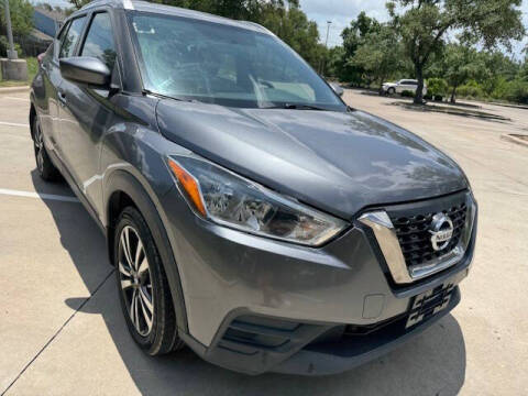 2019 Nissan Kicks S