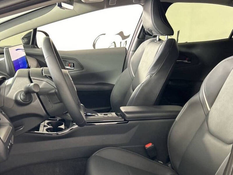 2024 Toyota Prius XLE