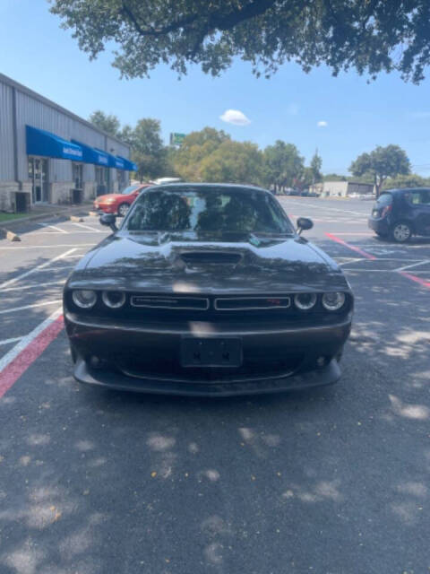 2019 Dodge Challenger for sale at AUSTIN PREMIER AUTO in Austin, TX