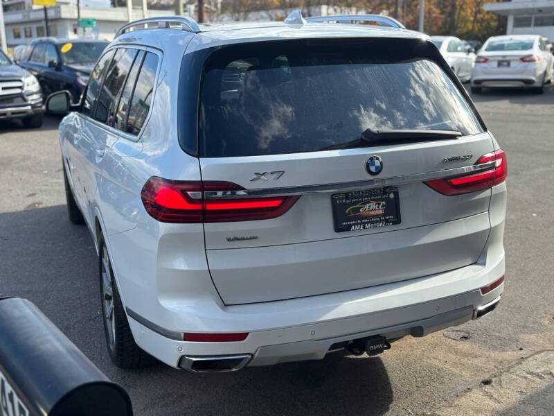 2022 BMW X7 40i photo 9