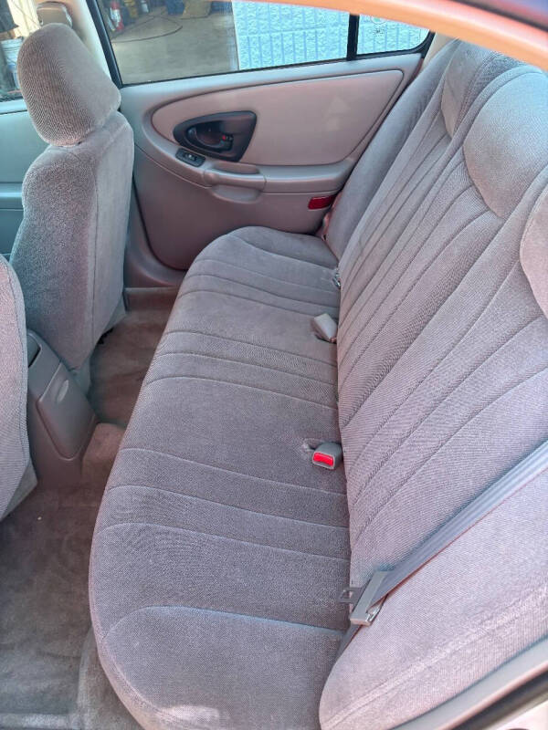 2004 Chevrolet Classic