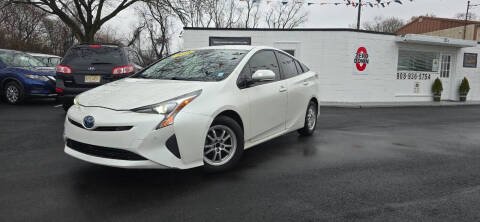 2018 Toyota Prius for sale at Paragon Motors Of Wrightstown in Wrightstown NJ