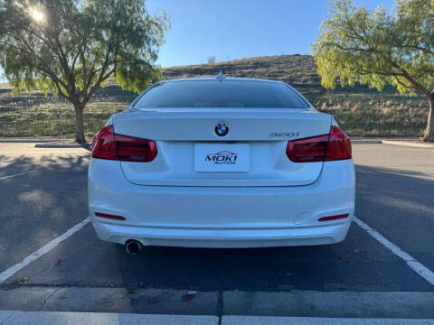 2018 BMW 3 Series 320i