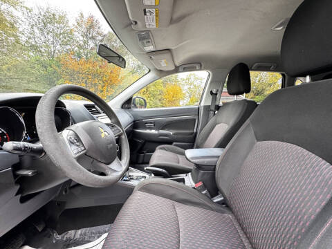 2019 Mitsubishi Outlander Sport ES