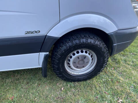 2011 Freightliner Sprinter 2500