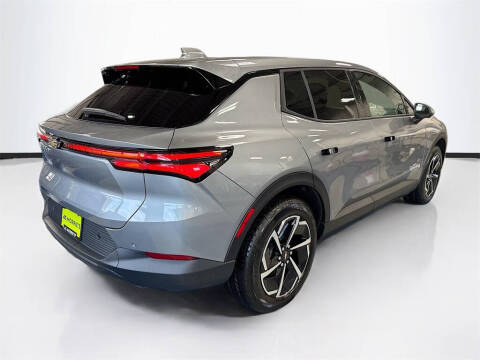 2026 Chevrolet Equinox EV LT 1