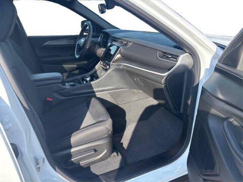 2024 Jeep Grand Cherokee L Laredo X