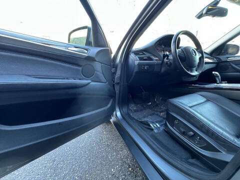 2010 BMW X5 xDrive30i