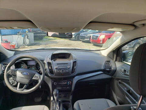 2018 Ford Escape S