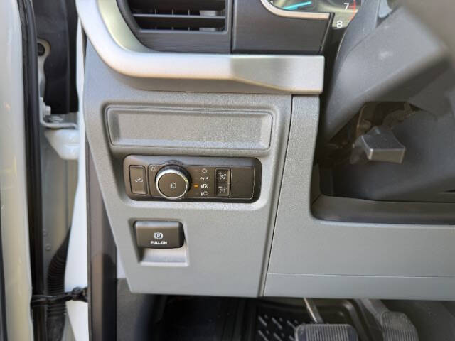White 2023 Ford F-150 XL 51