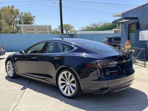 2013 Tesla Model S Performance