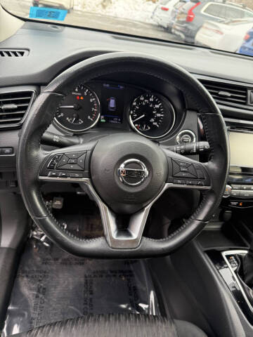 2018 Nissan Rogue SV