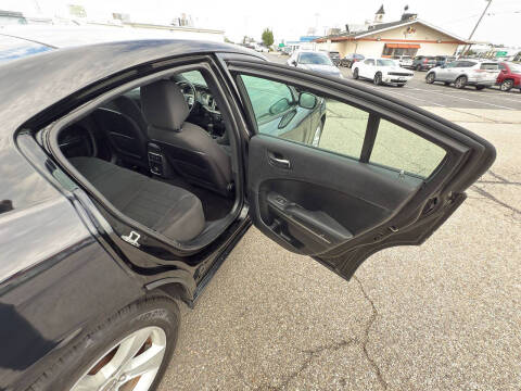 2014 Dodge Charger SE