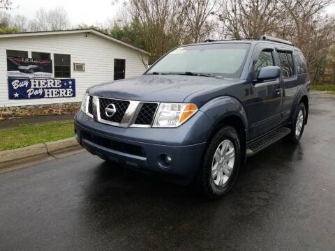 2005 Nissan Pathfinder for sale at TR MOTORS in Gastonia NC