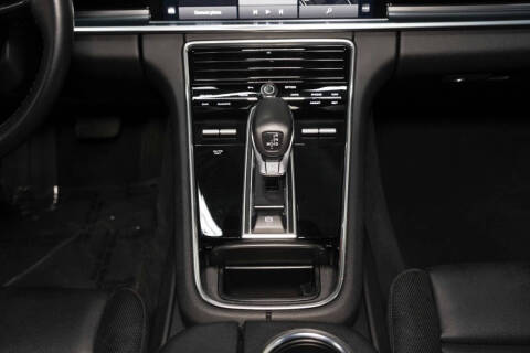 2022 Porsche Panamera Platinum Edition