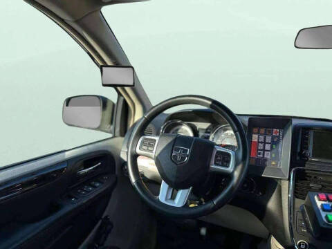 2012 Dodge Grand Caravan Crew