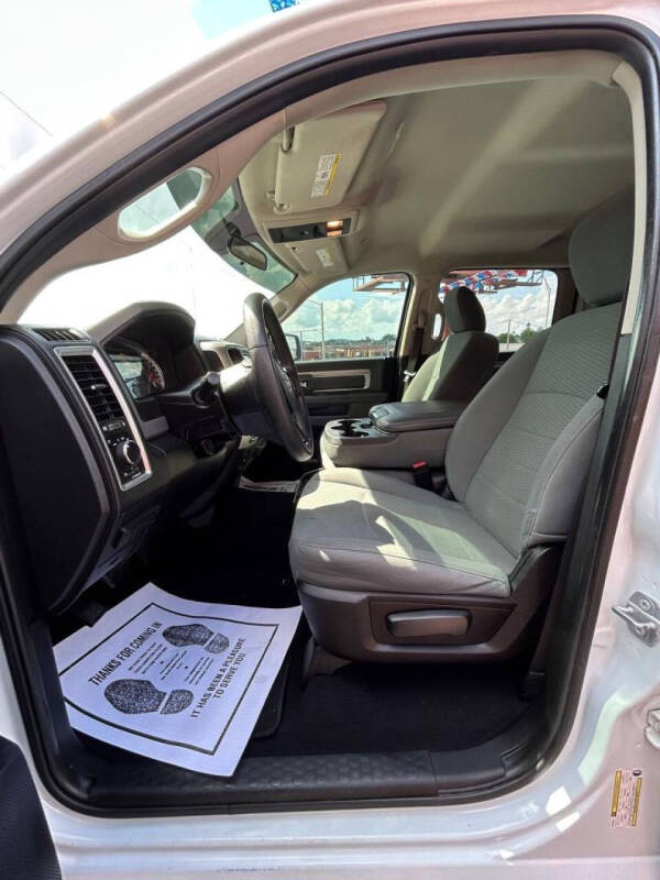 2019 RAM 1500 Classic SLT