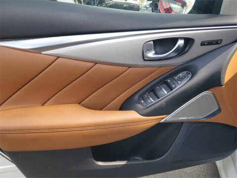 2024 Infiniti Q50 Luxe