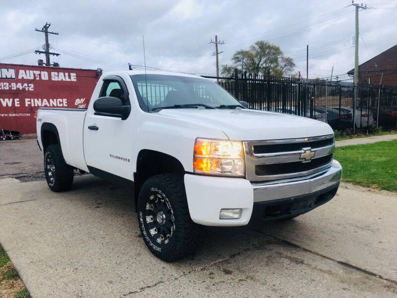 2009 Chevrolet Silverado 1500 for sale at BHM Auto Sales in Detroit MI