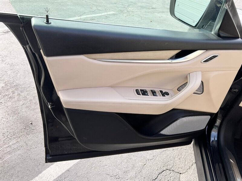 2017 Maserati Levante