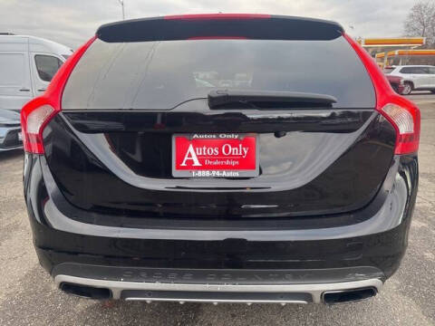 2015 Volvo V60 Cross Country T5