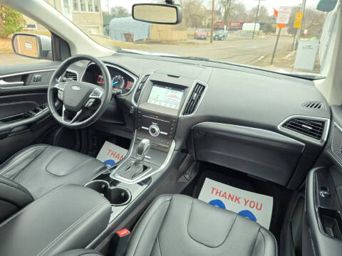 2017 Ford Edge Titanium