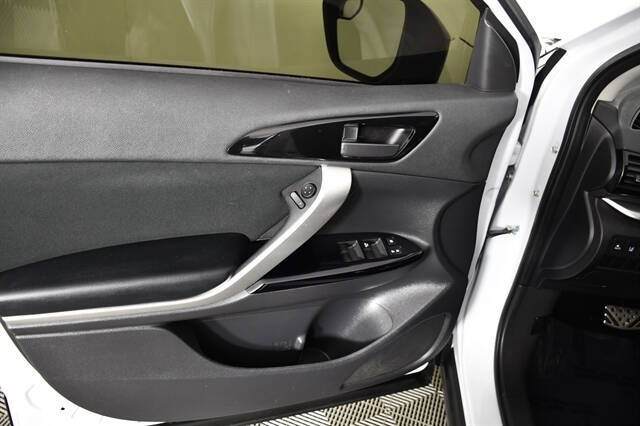 2022 Mitsubishi Eclipse Cross LE