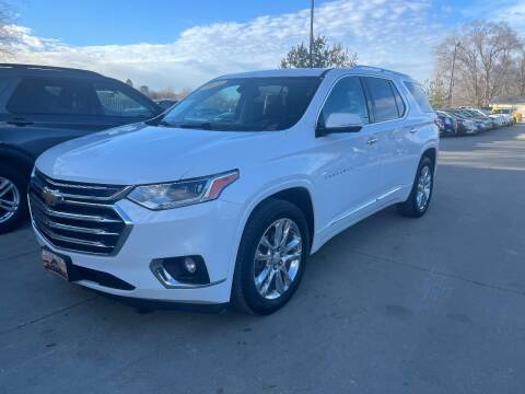 2018 Chevrolet Traverse for sale at Azteca Auto Sales LLC in Des Moines IA