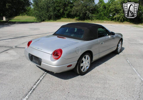 2004 Ford Thunderbird Deluxe