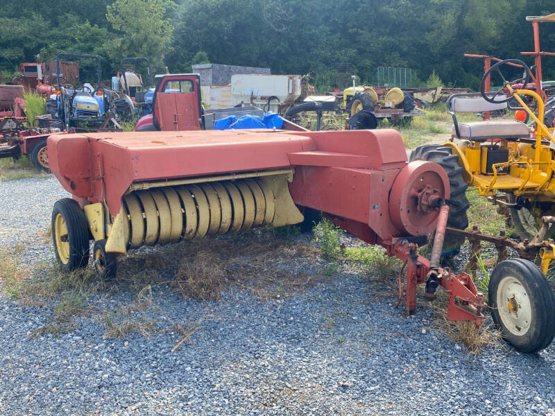  New Holland 273 for sale at Vehicle Network - Joe's Tractor Sales in Thomasville NC